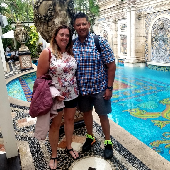 Meet your Posher, Benjamindmartinez - Picture 4 of 16